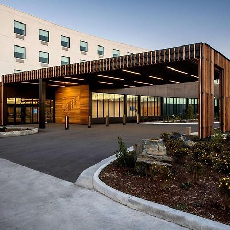 Wyndham Garden Winnipeg Airport Exterior photo