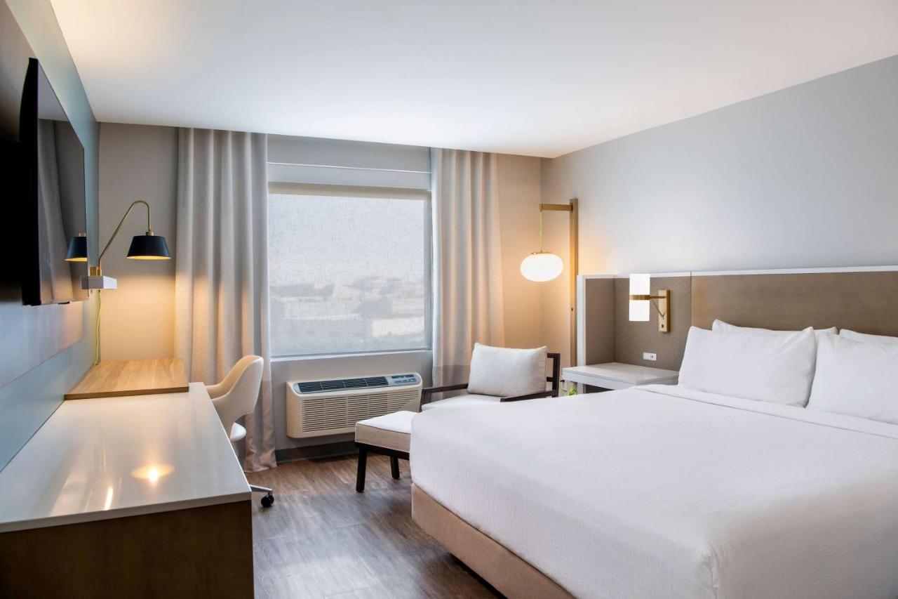 Wyndham Garden Winnipeg Airport Exterior photo