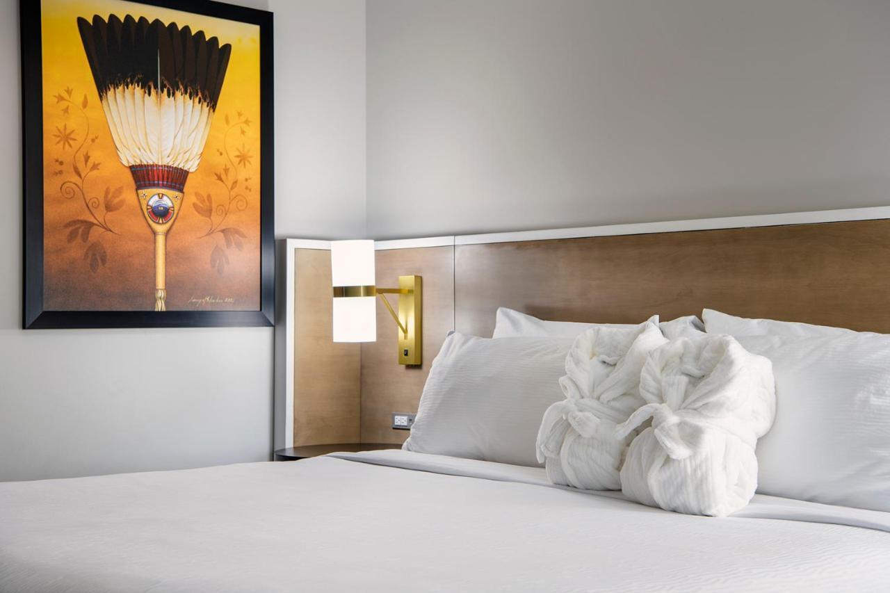 Wyndham Garden Winnipeg Airport Exterior photo