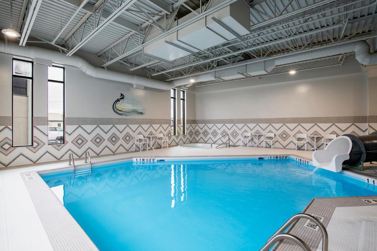 Wyndham Garden Winnipeg Airport Exterior photo